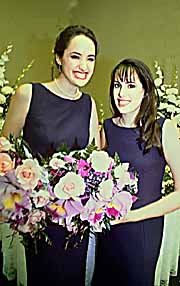 wedding-sisters-1