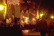 xian-nigth-corner