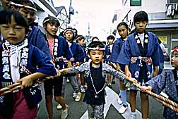 boy-between-ropes