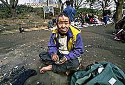 flea-market-homeless