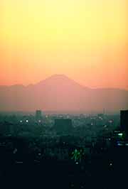 fuji-and-roppongi.jpg