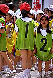 one-two-girls.jpg