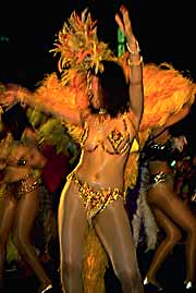 samba-golden-girl