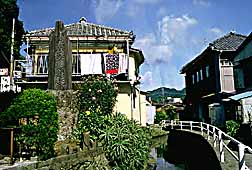 shimoda-corner-summer.jpg