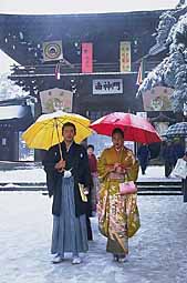 meiji-jingu-kimono-couple-4