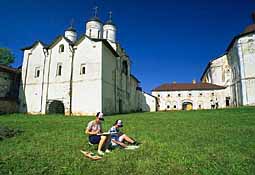 Artists painting in Kirillov