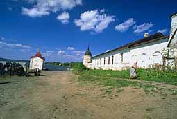 Fortress wall in Kirillov