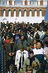 Crowds in Kremlin