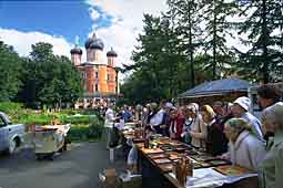 Stall in Donskoi monastery in Moscow